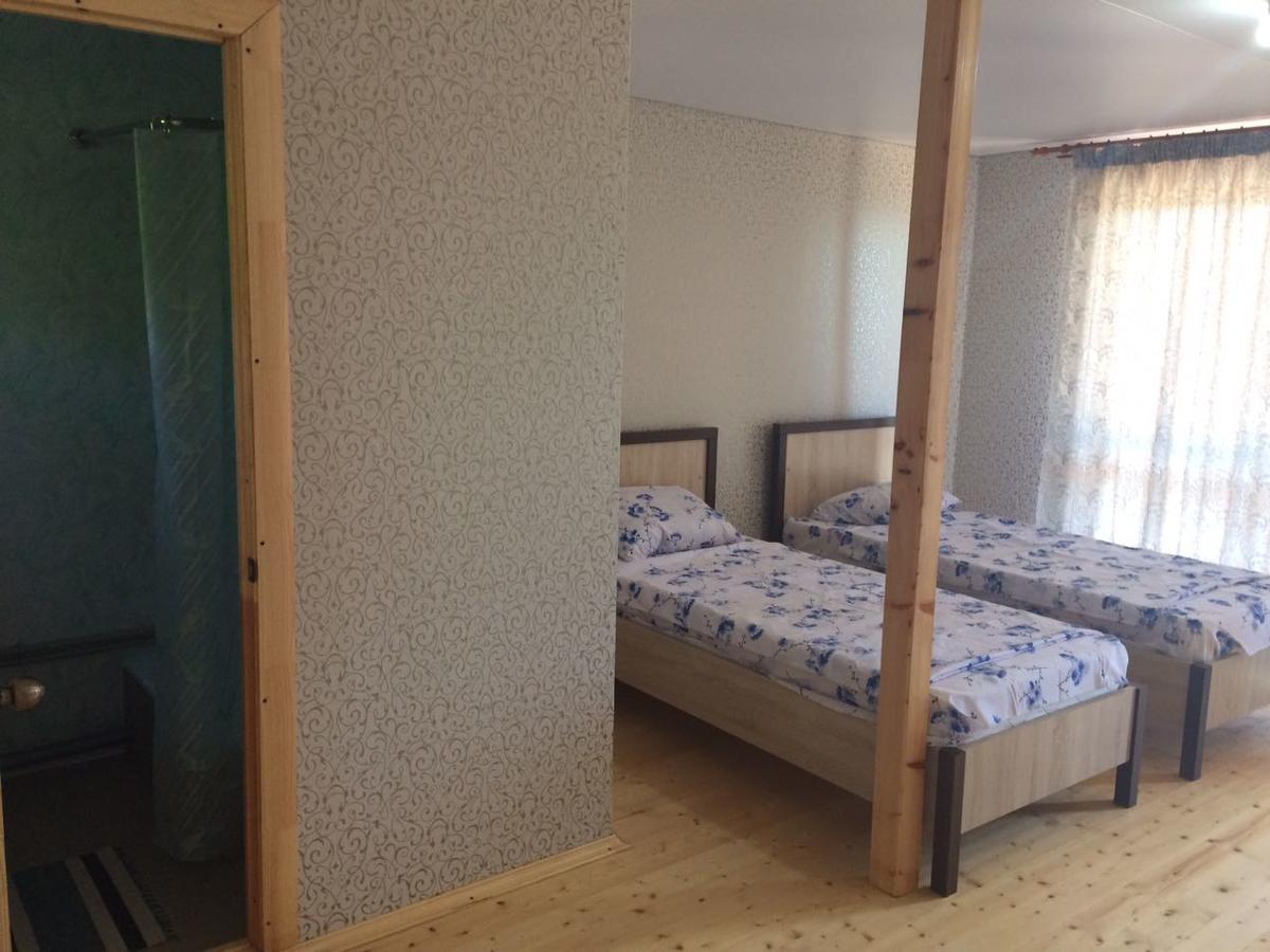 Guest House On Sovhoznaya Gagra Exterior foto